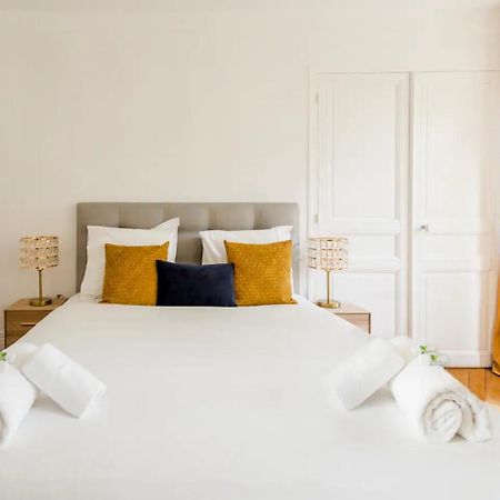 8P - 3Br Le Marais Spacious - Central - Historic Apt Párizs Kültér fotó